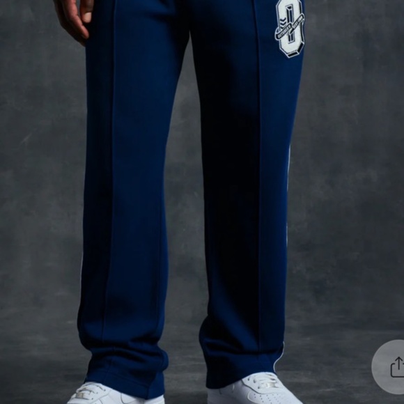 Open Leg Men’s Sweatpants - Picture 2 of 5